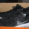 Nike Flex athletic shoes 12Mens